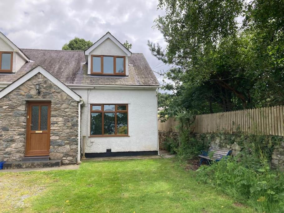 Self-Contained Ensuite Double Or Twin Bedroom In Pentir Bangor  Exterior foto